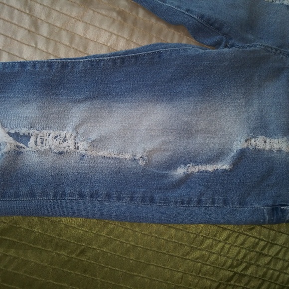 Destructed. Ripped Jean Capris - Picture 5 of 7